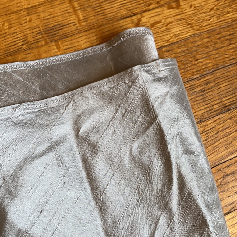 π Silvery Grey Silk Skirt π - Picture 3 of 6